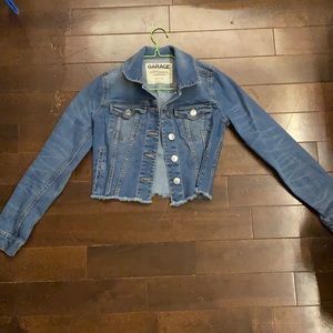 Blue Denim Garage Classic Fit Jean Jacket!!